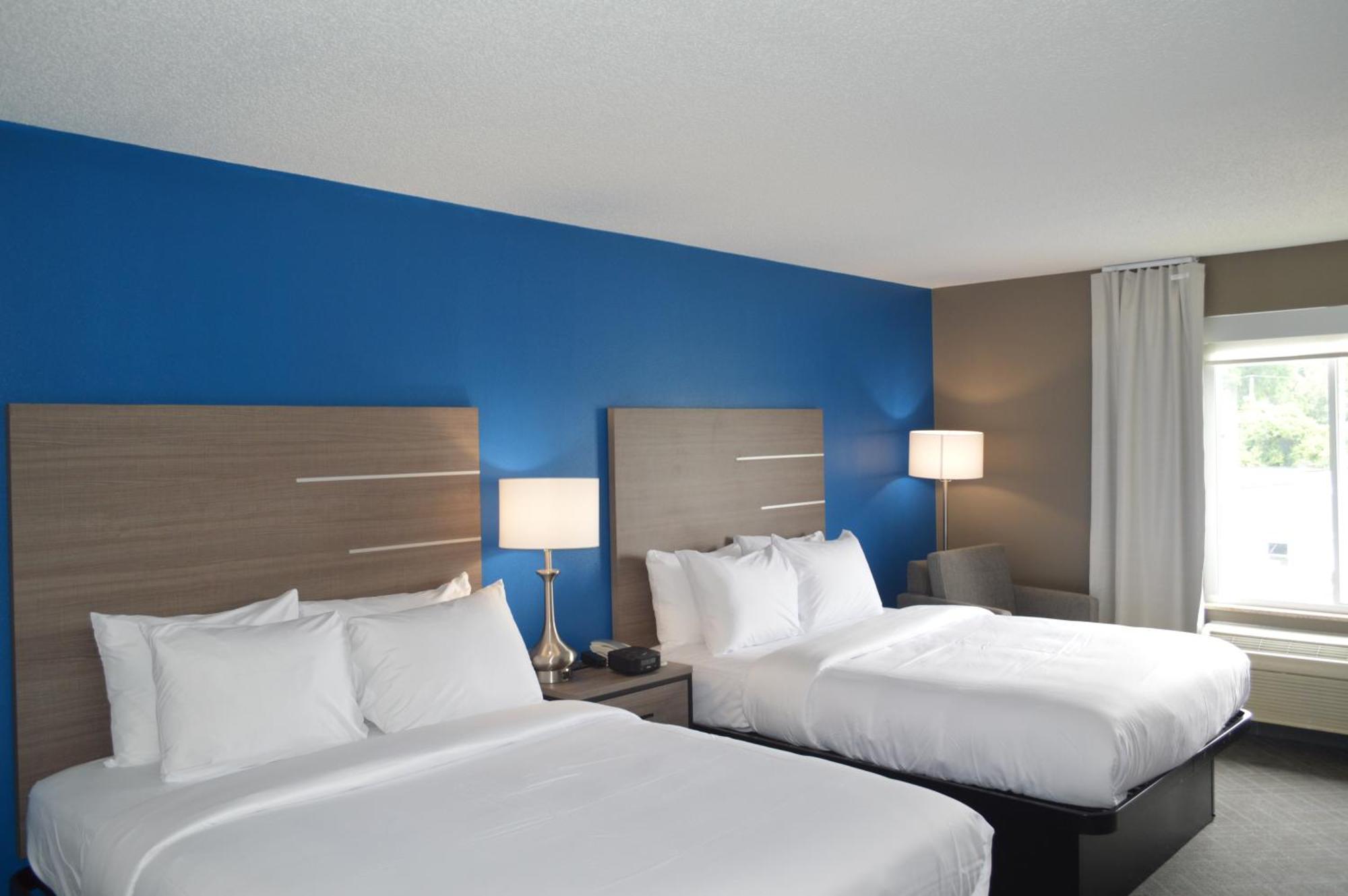Comfort Inn & Suites Harrisburg-Hershey North Екстер'єр фото