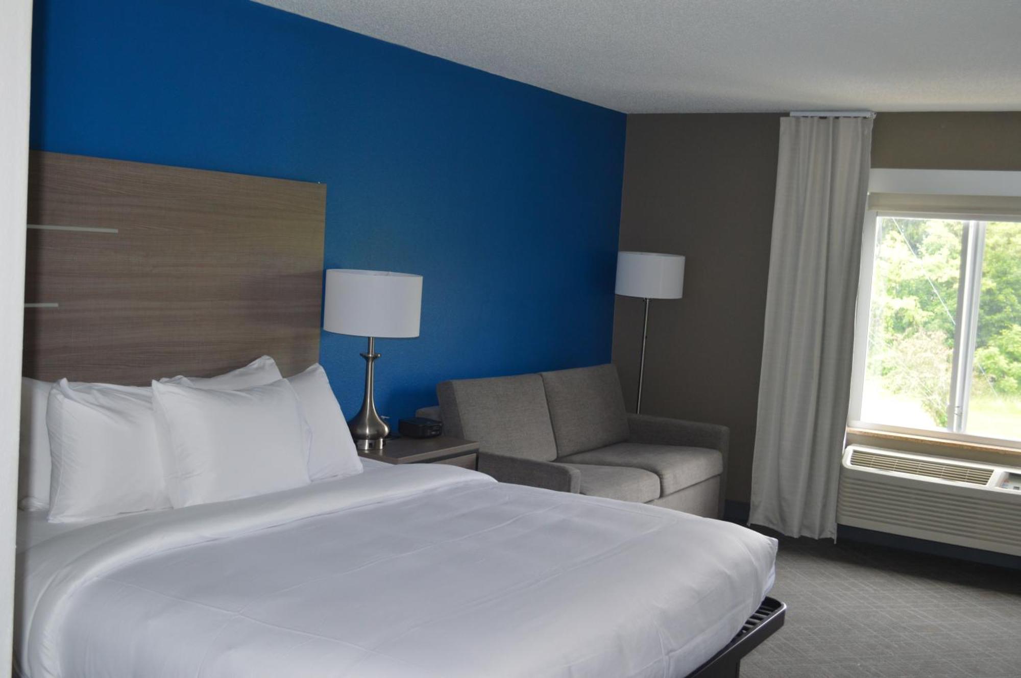 Comfort Inn & Suites Harrisburg-Hershey North Екстер'єр фото
