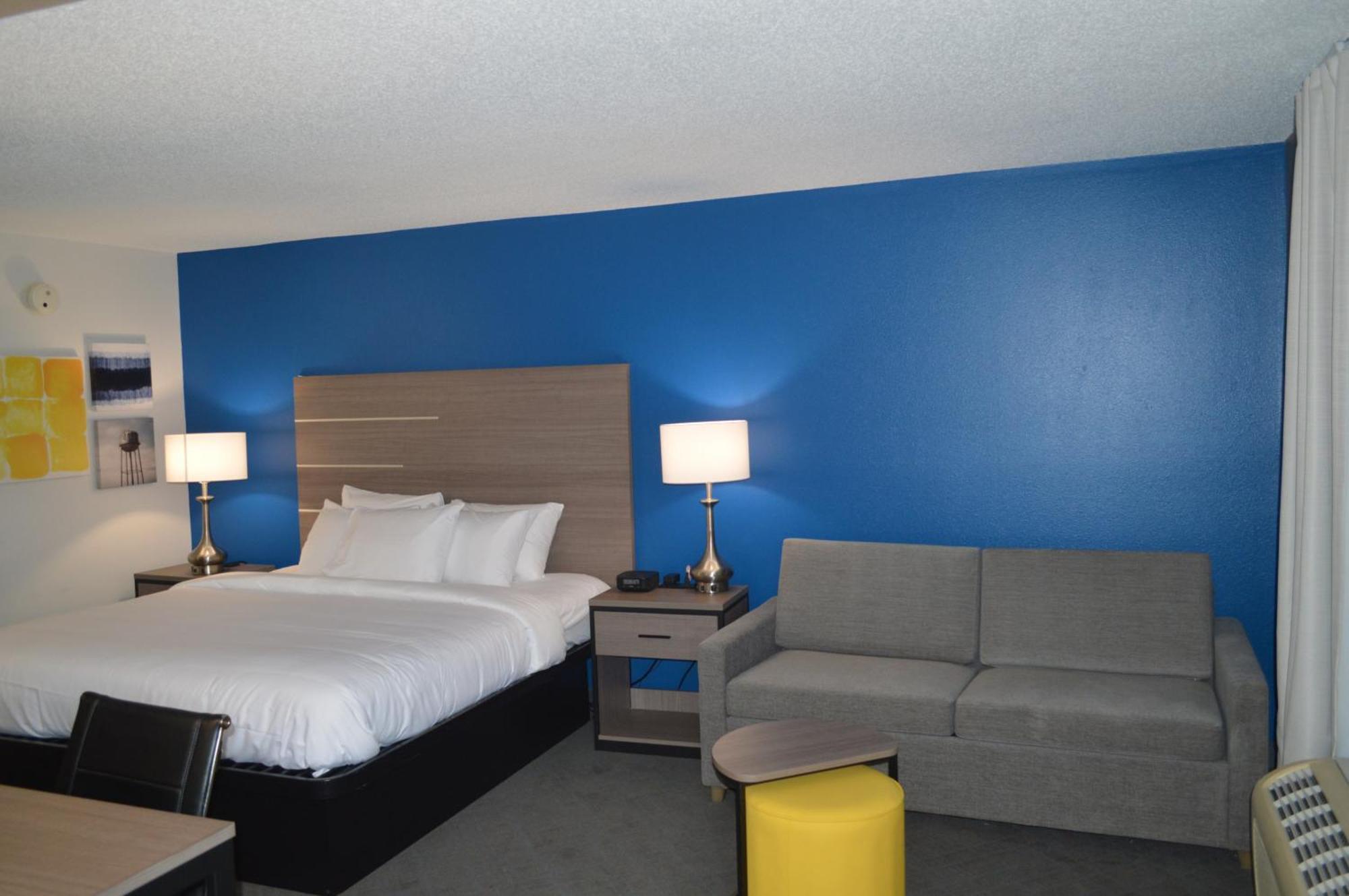 Comfort Inn & Suites Harrisburg-Hershey North Екстер'єр фото