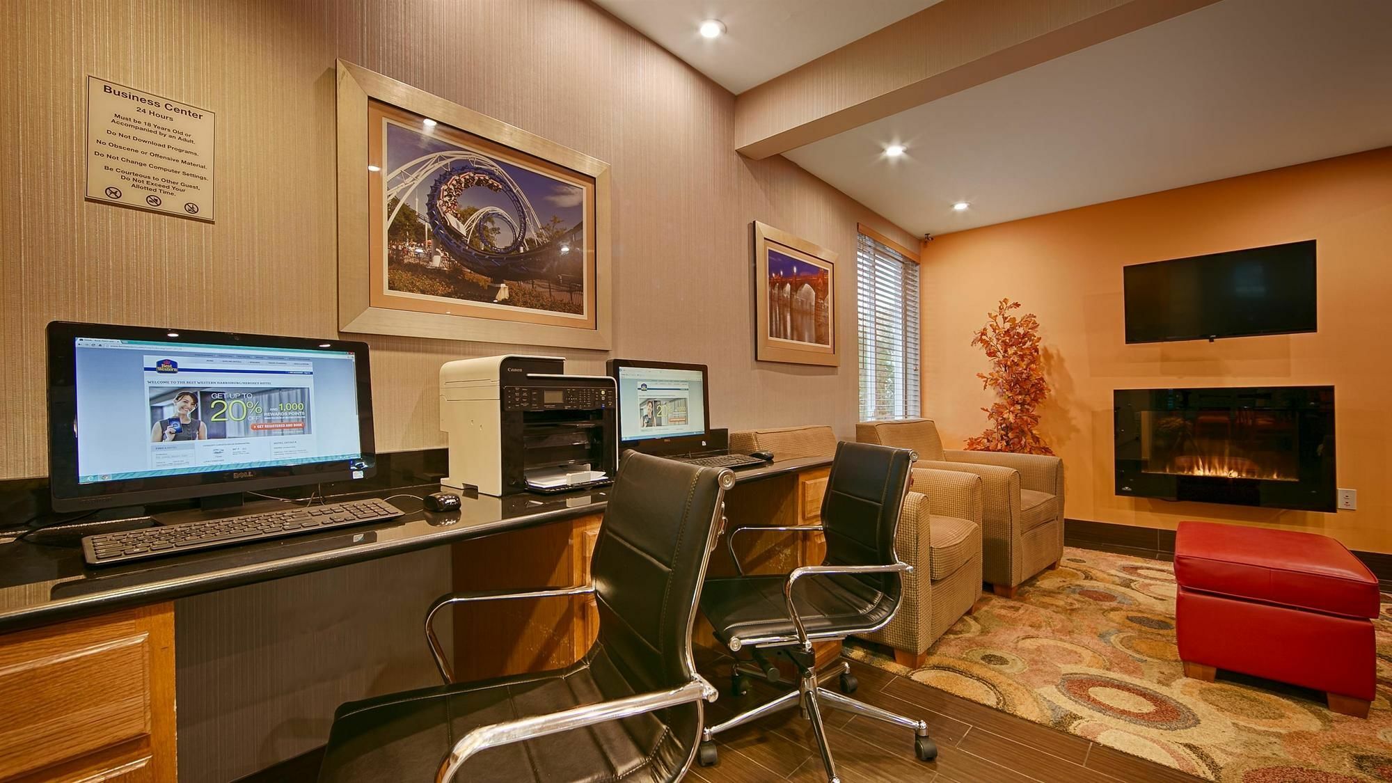Comfort Inn & Suites Harrisburg-Hershey North Екстер'єр фото