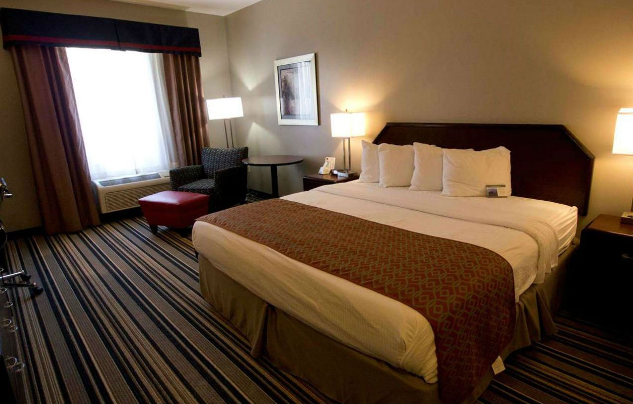 Comfort Inn & Suites Harrisburg-Hershey North Екстер'єр фото